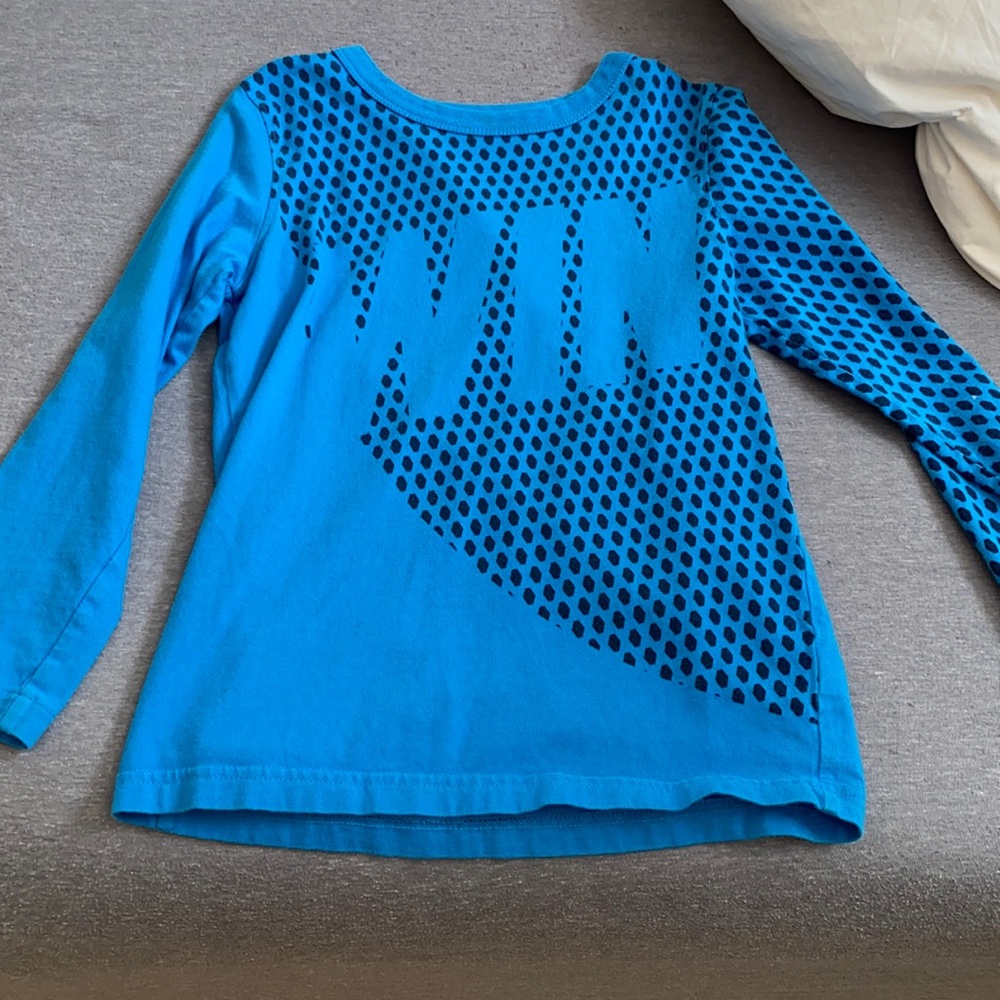 win blue long sleeve